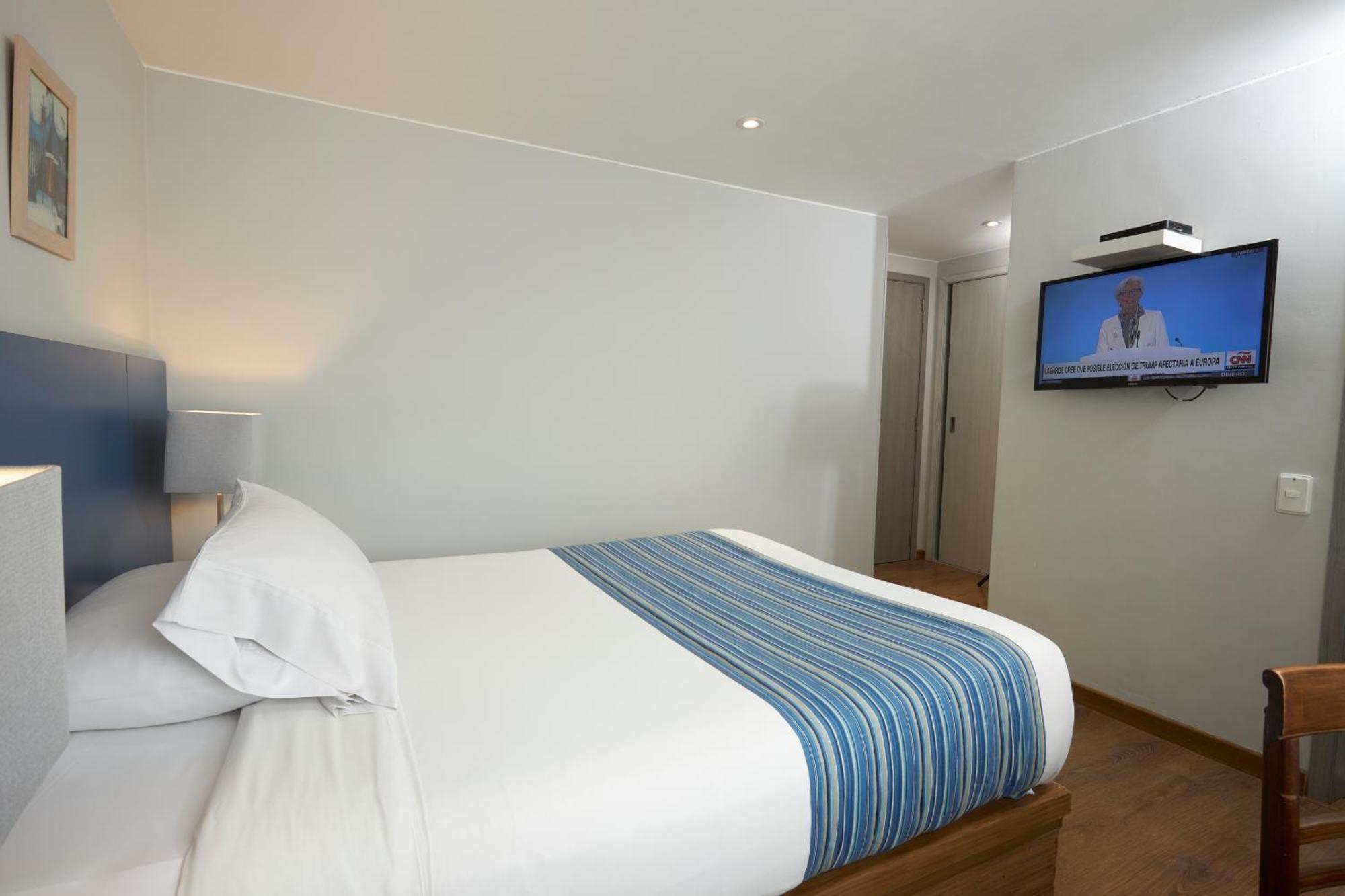 Hotel Saint Simon Bogota Exterior photo